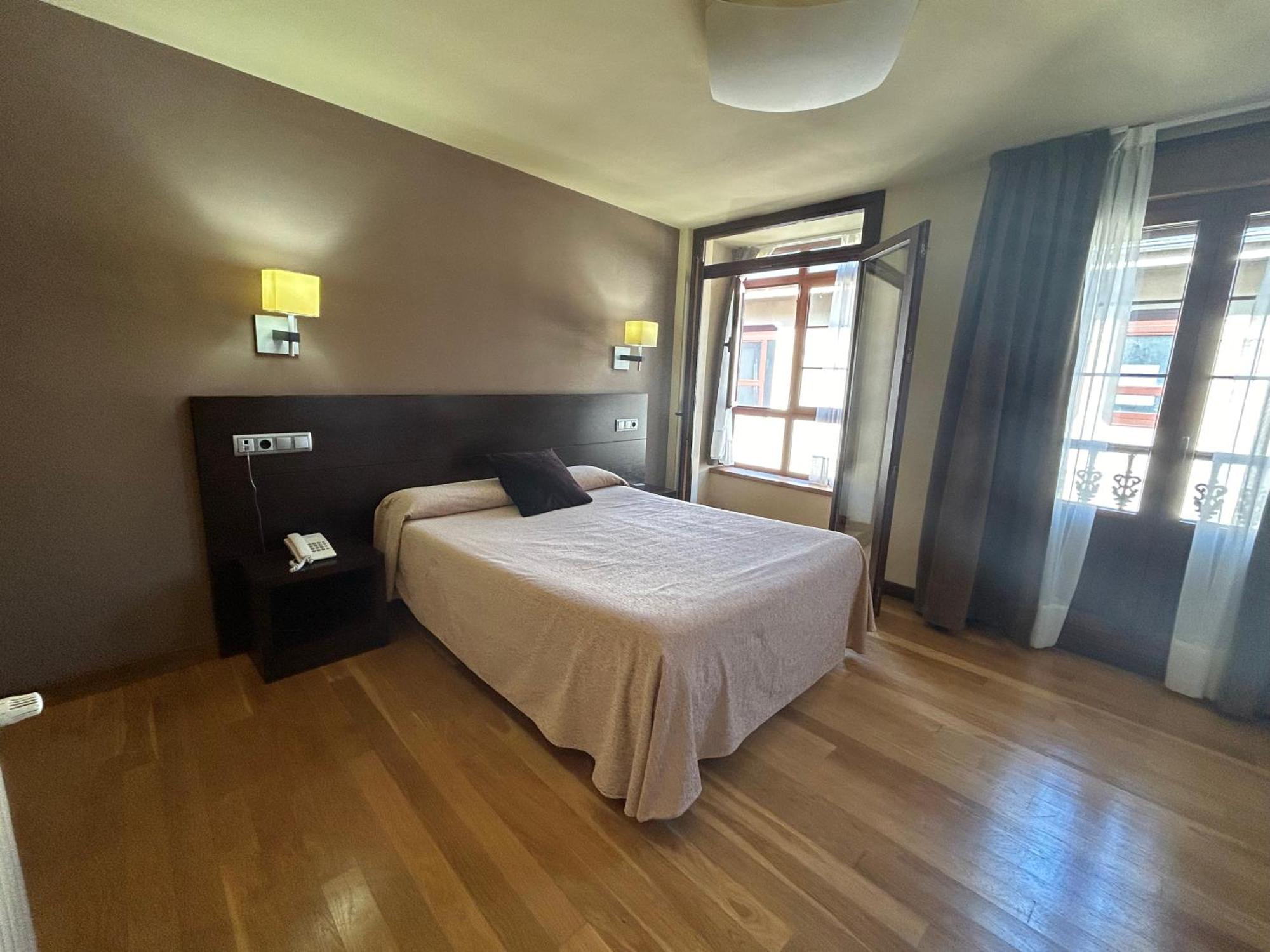 Hotel Baltico Луарка Екстер'єр фото