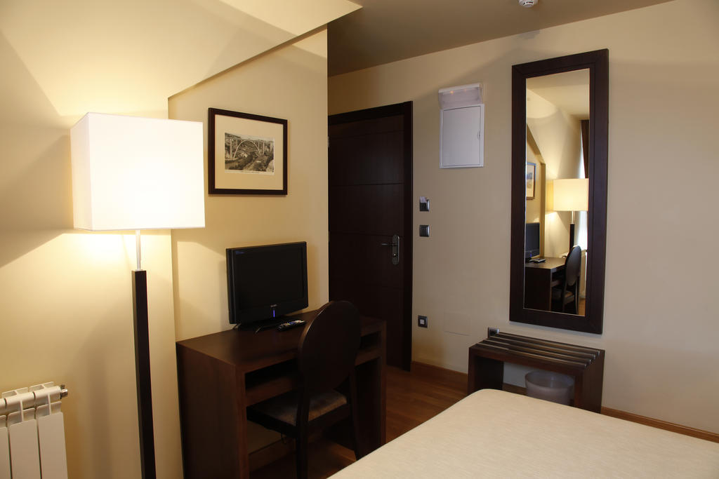 Hotel Baltico Луарка Екстер'єр фото